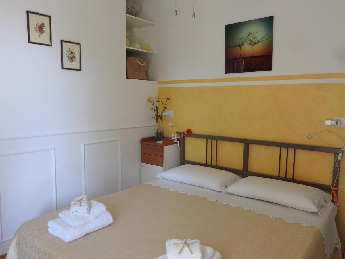 B&B Cristina Centola Exteriör bild